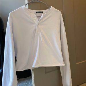 Brandy Melville cropped sweater